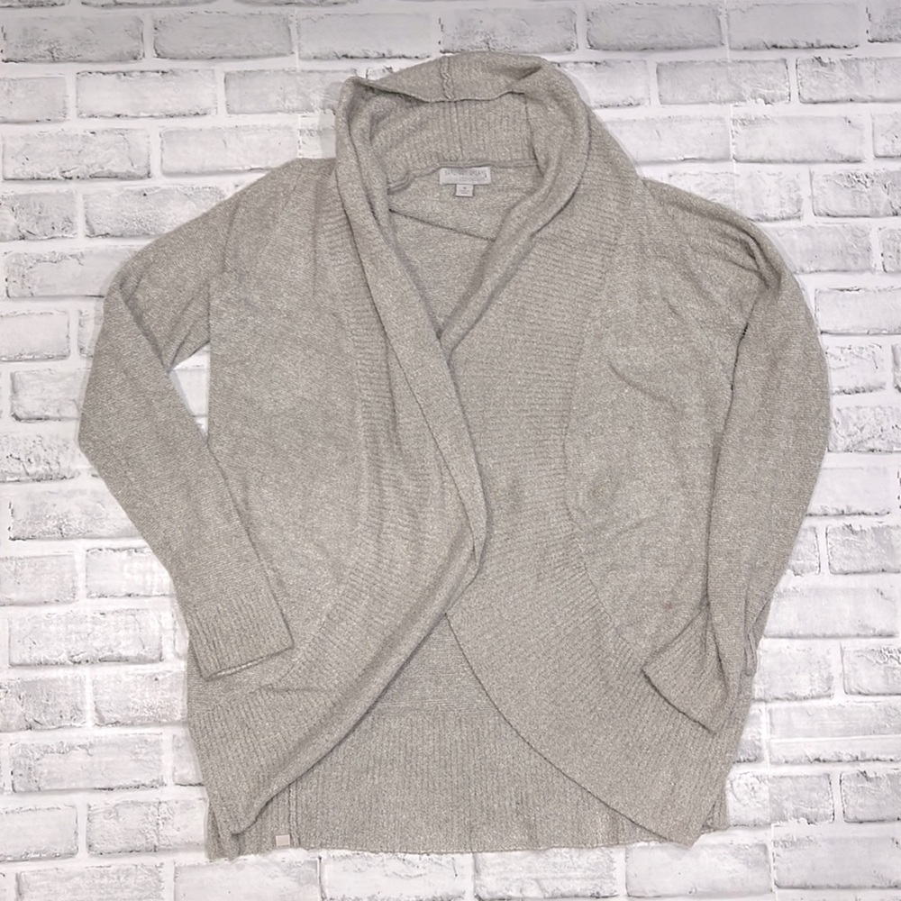 Bearfoot Dreams Sweater - light grey - size M -  good used condition